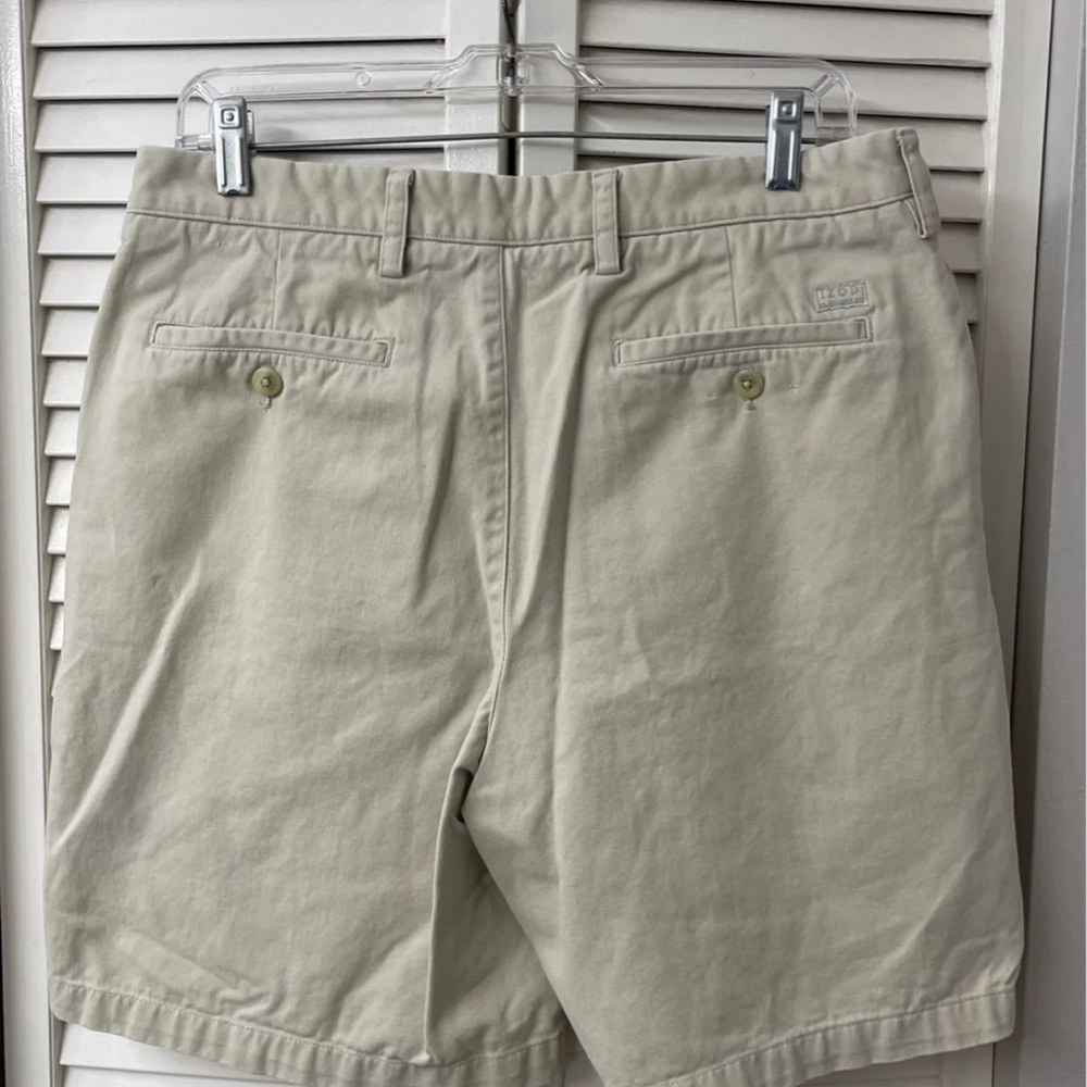 EUC Men’s Izod Shorts (Size 34) - Picture 4 of 4